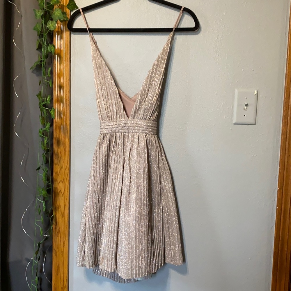 ✨SPARKLY HOMECOMING/COCKTAIL DRESS✨WORN ONCE